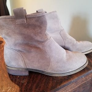 Slouch booties